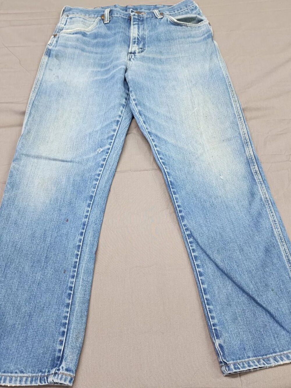 Vintage Maverick Jeans Men's 32x29 Blue Straight Leg High Rise Denim Tag 34